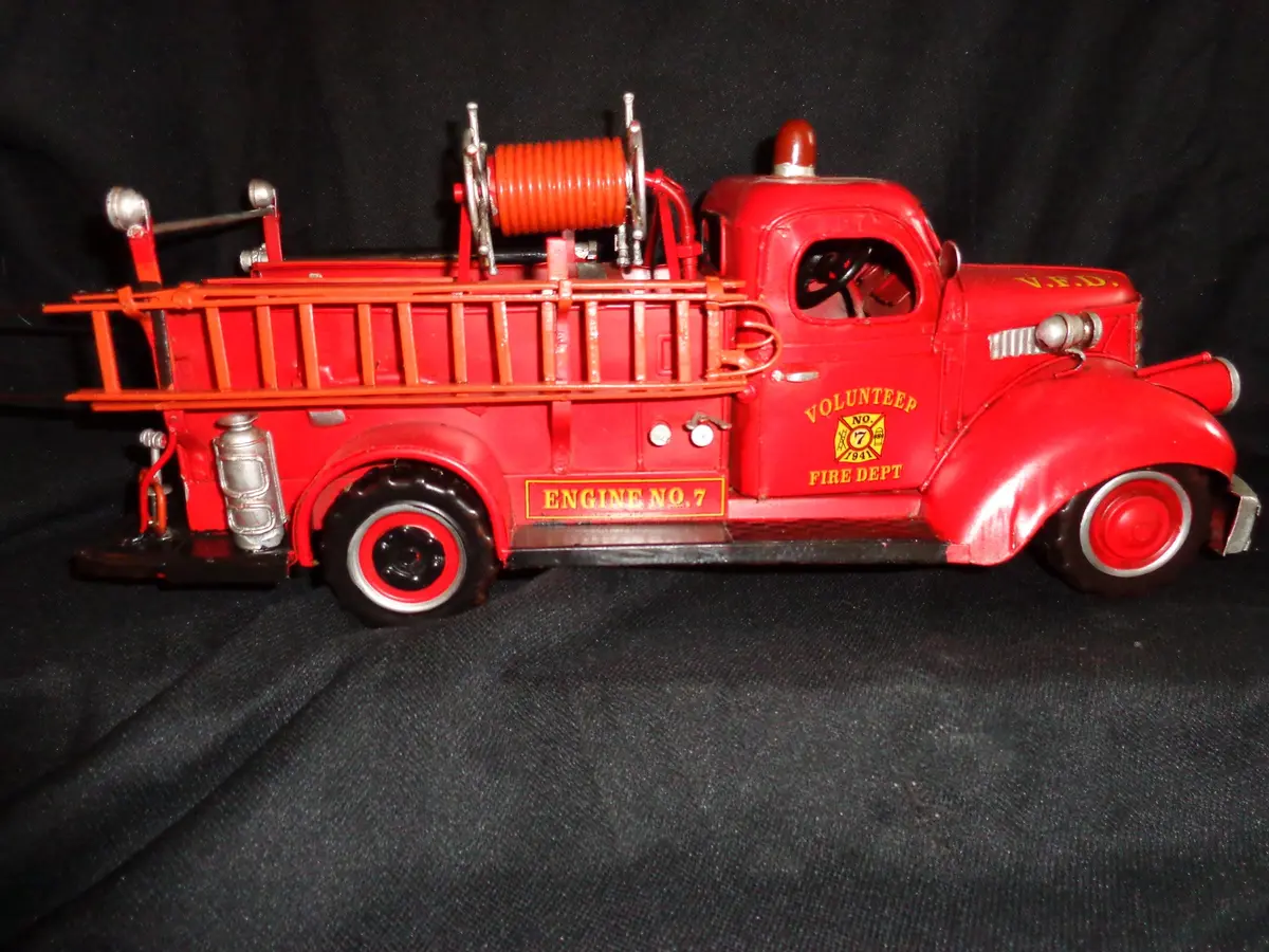 Vintage Toys - Fire Truck 1941 Mack Tin Volunteer Engine Number 7 1