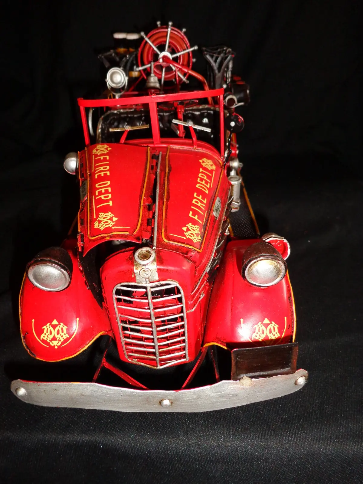 Vintage Toys - Us Mack Firetruck "Mack Jr." 2