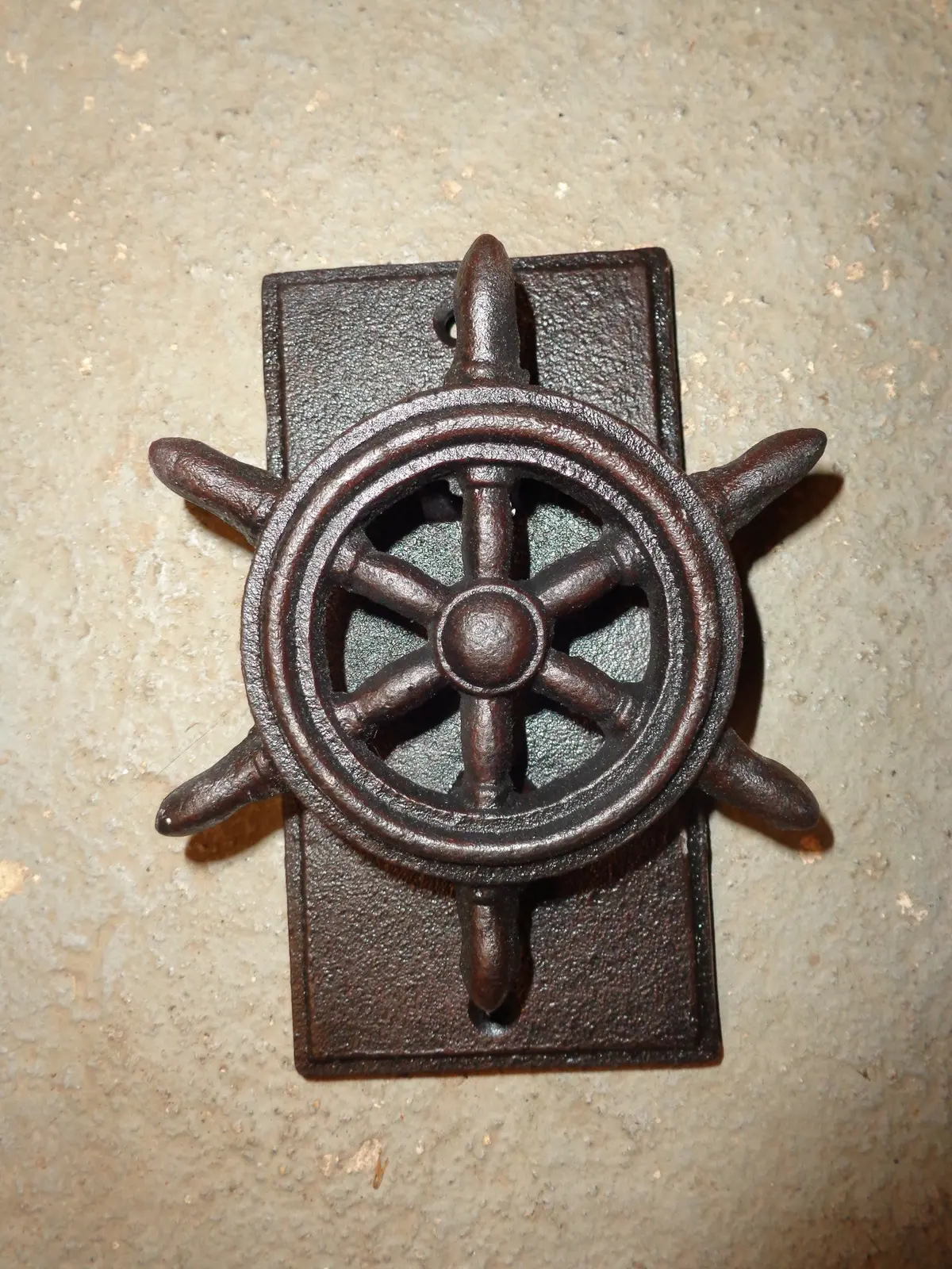 Door Knocker -Cast Iron Nautical Ship Wheel 1