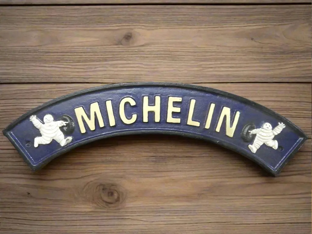 Cast Iron Sign - Curve "Michelin Tire" 1