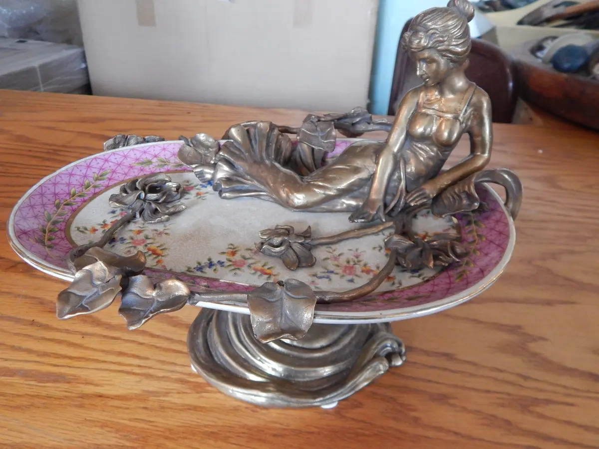 Sevres Porcelain - Pink Gilt Bronze Ormolu Lady With Flowers 1