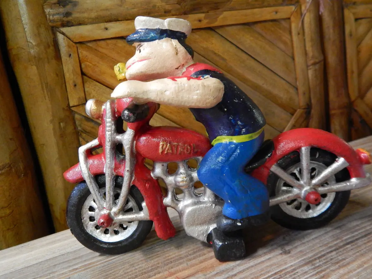 Cast Iron Figurine - Popeye Motorcycle Patrol 1