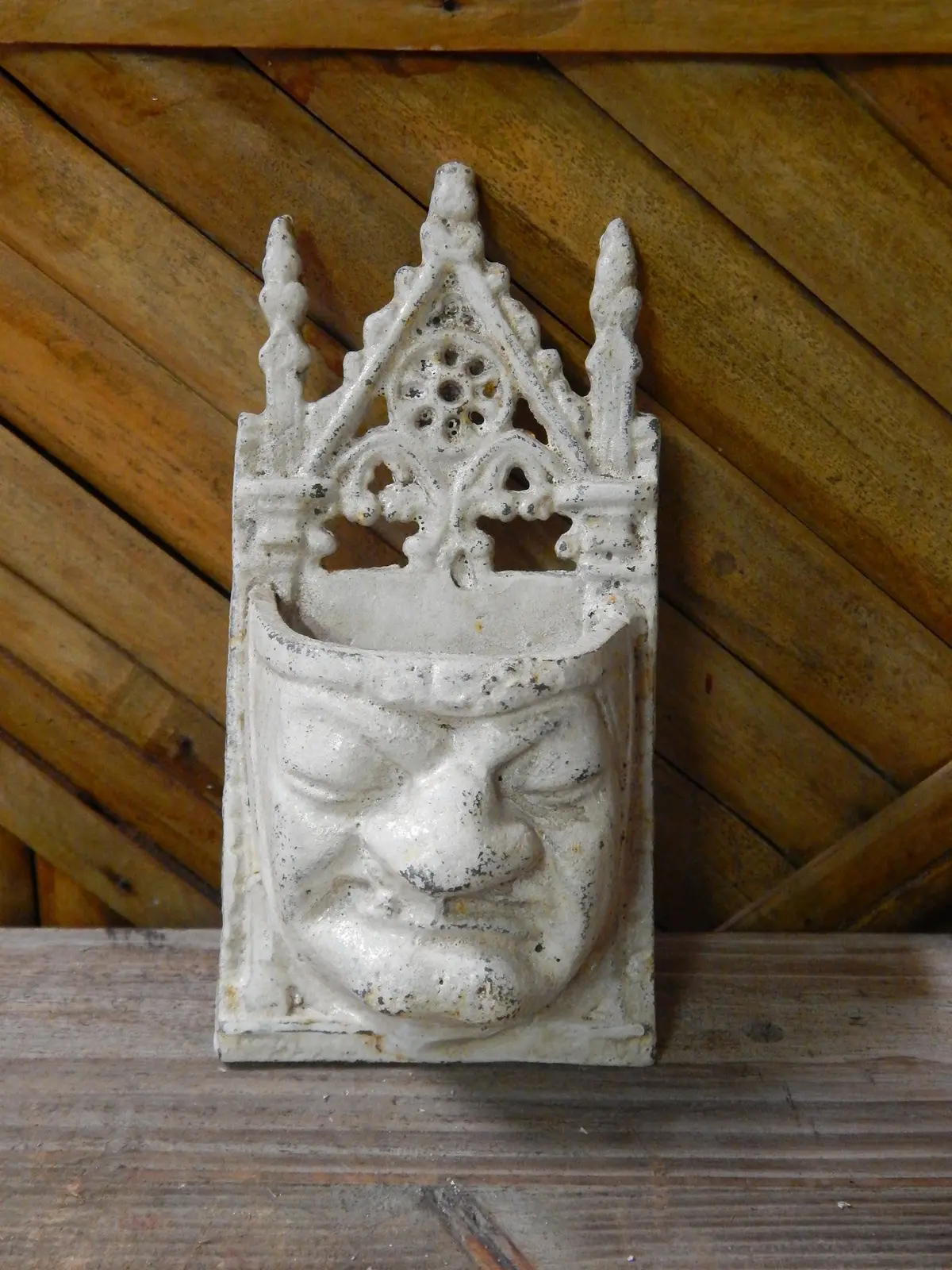 Cast Iron Wall Pocket - Gothic Grouchy White Face 1