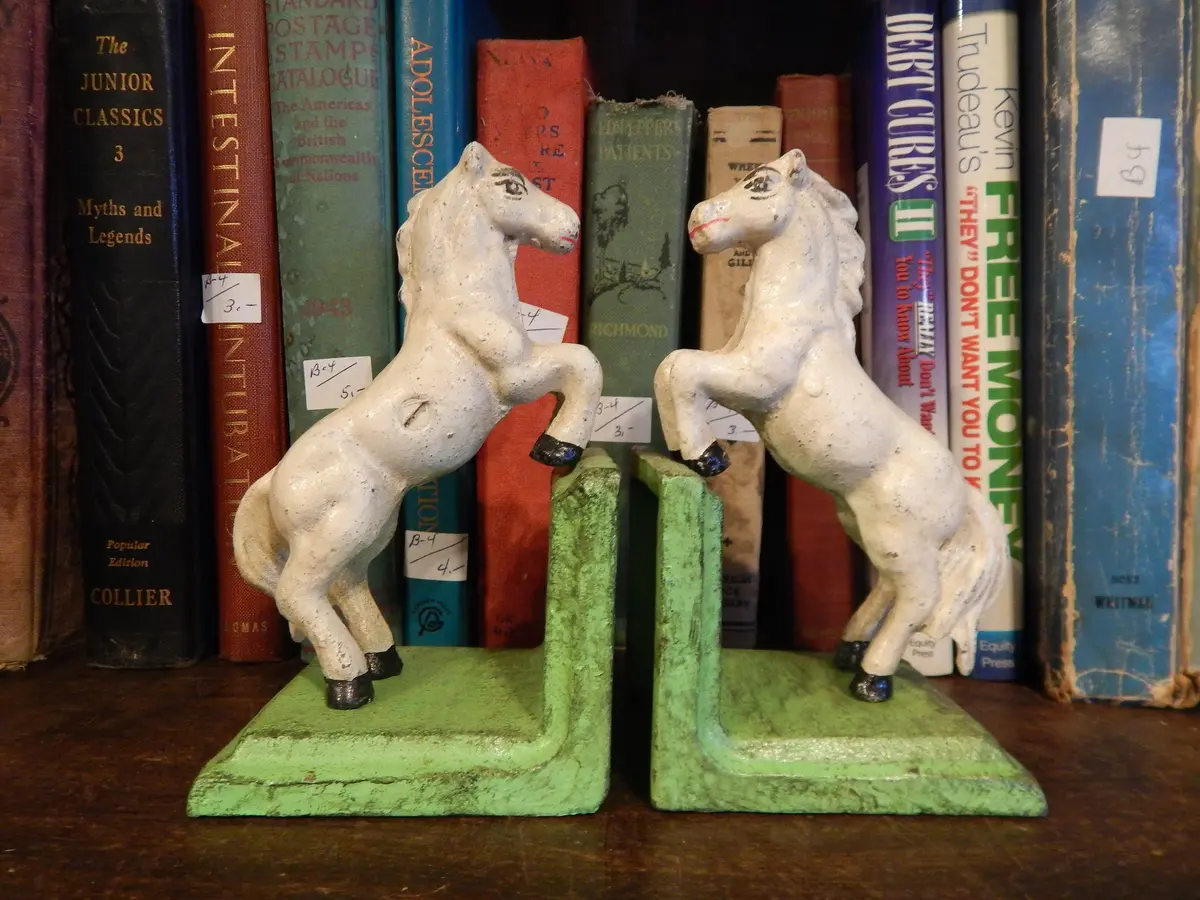 Bookends - Cast Iron Pair White Vintage Horse 1