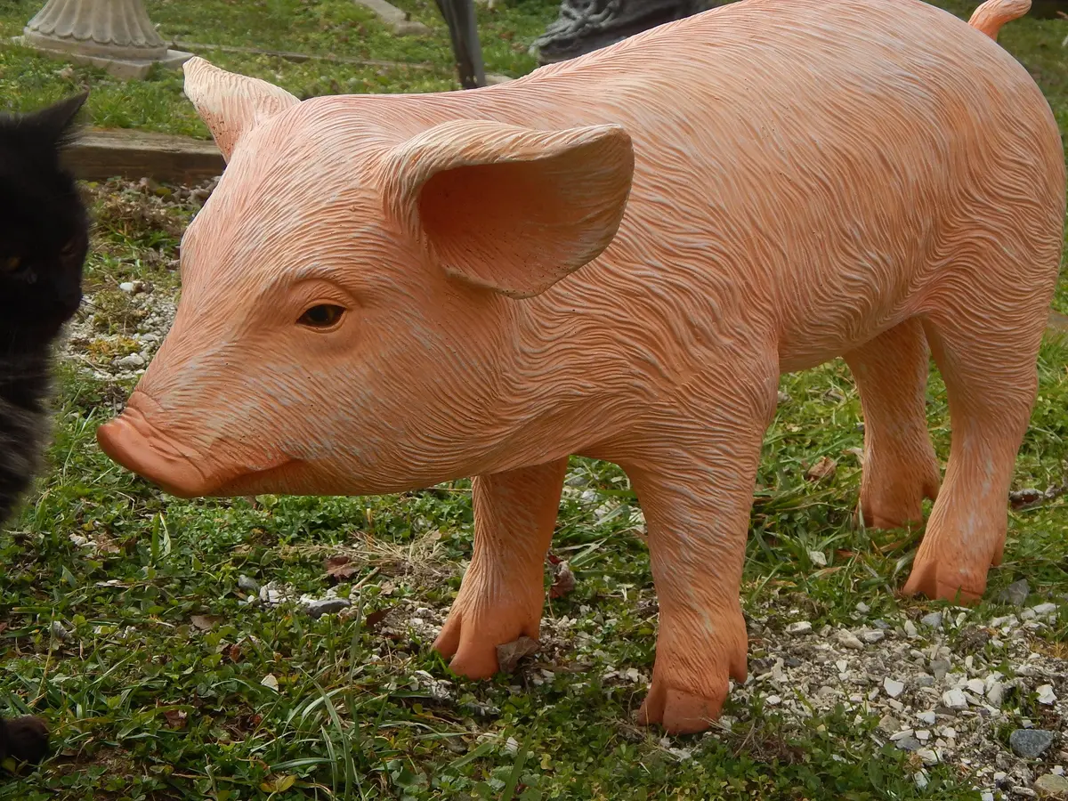 Piglet Life Size Standing 1