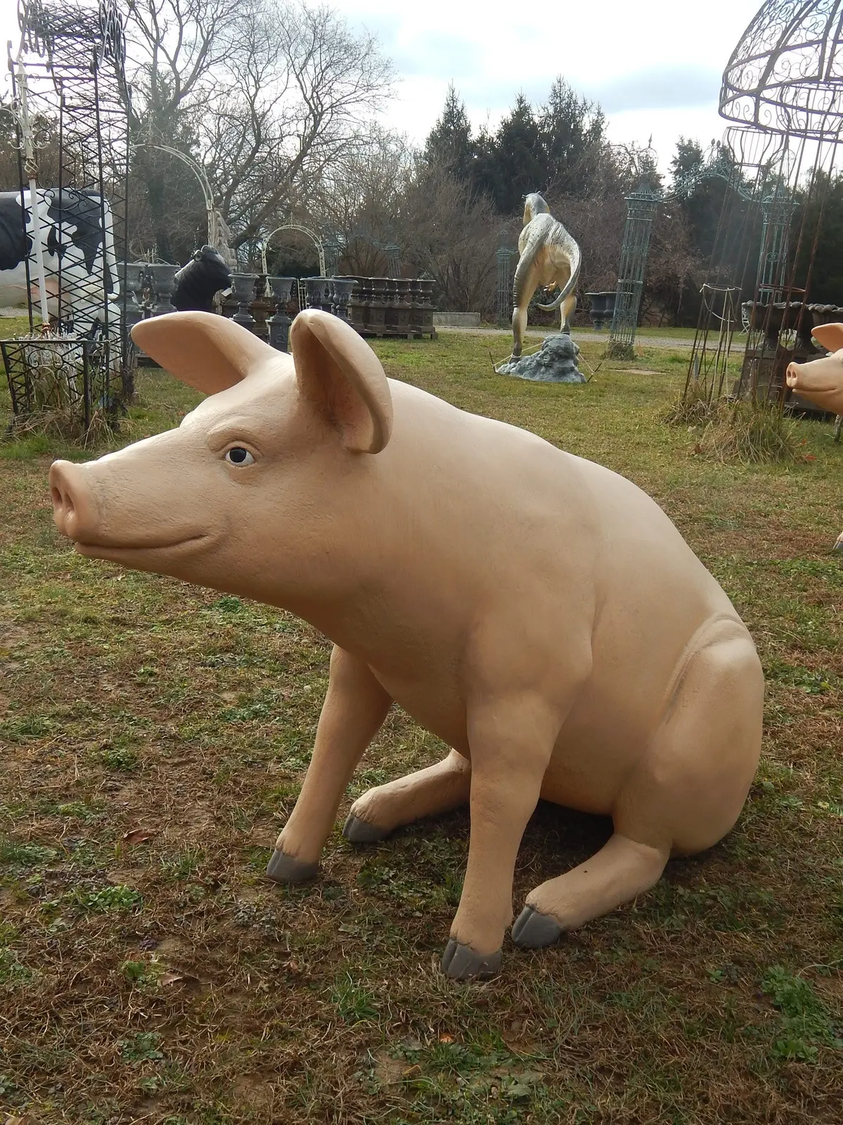 Statue - Life Size Piggy Sitting 1