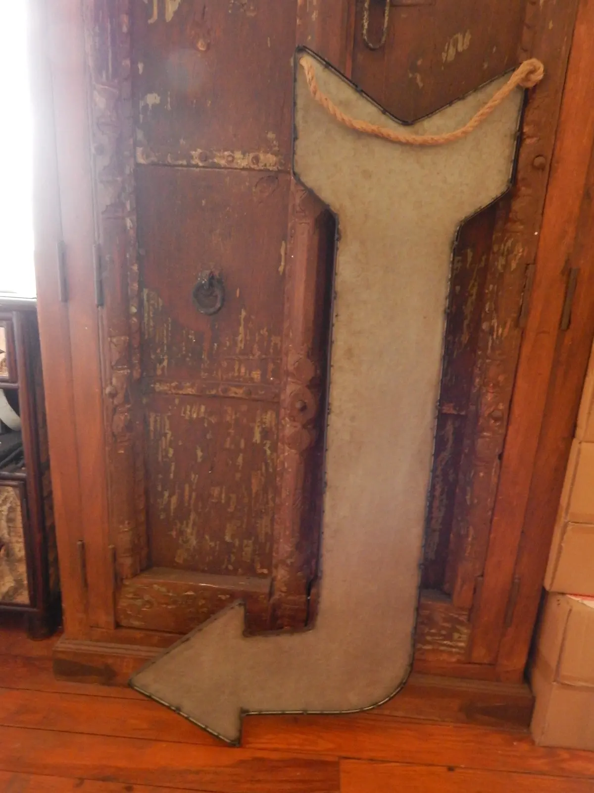 Metal Sign - Hanging Double Sided Arrow Elbow 1