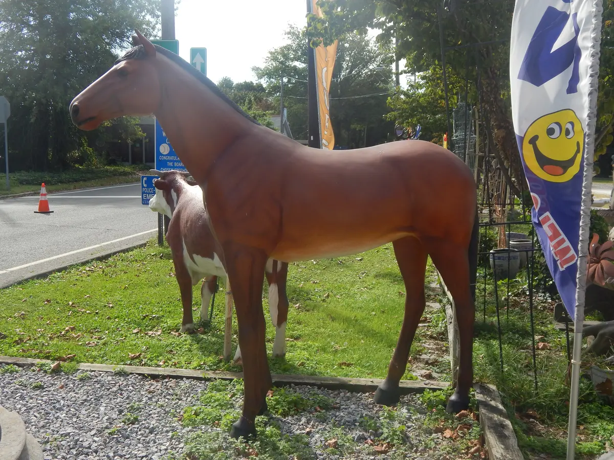 Statue - Life Size Brown Horse 1