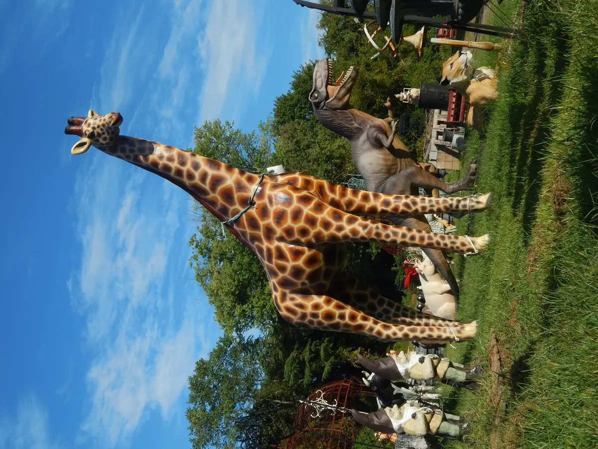 Statue - Life Size 12 Feet Tall Giraffe 1