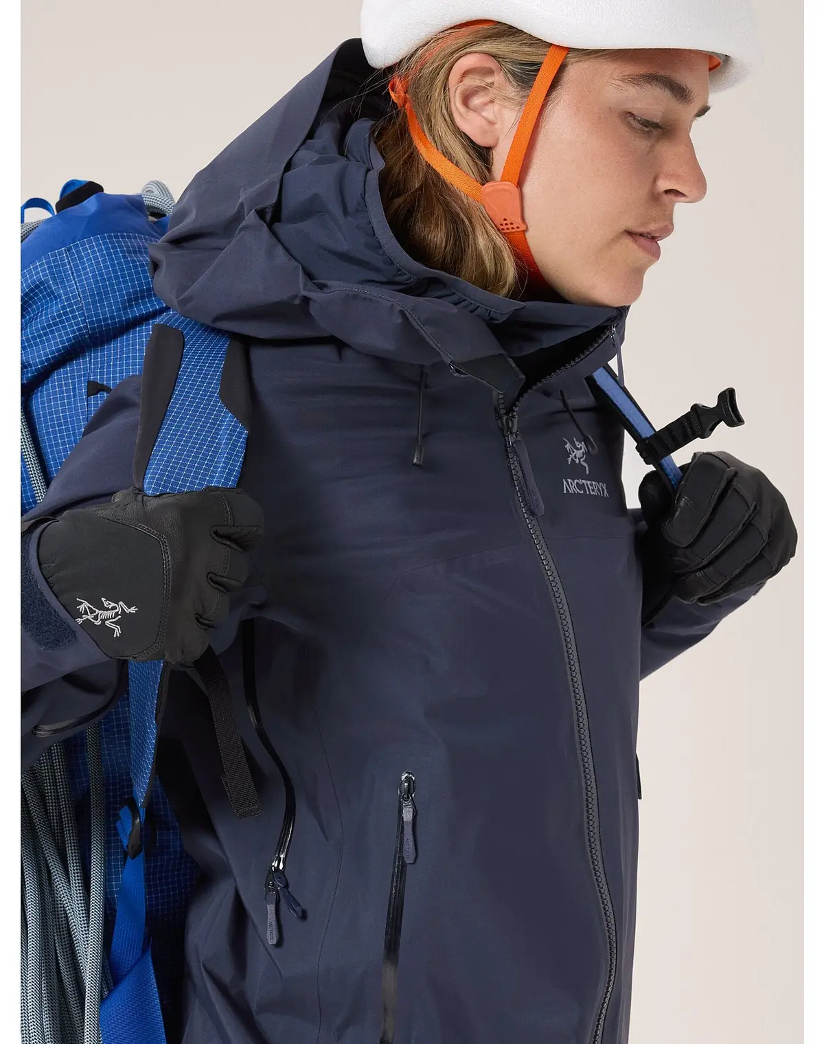 Beta Ar Jacket Stormhood (Women's) - X000006794 - Past Season 17