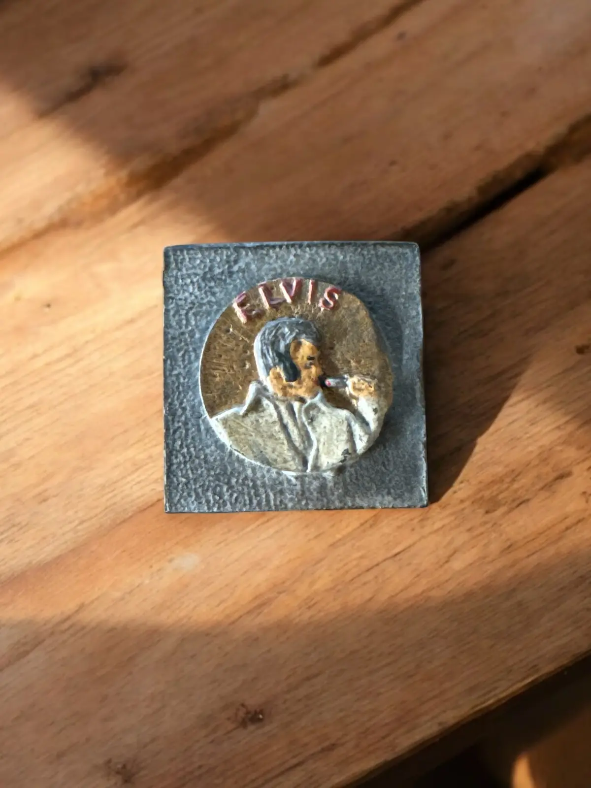 Elvis Lead Badge 1