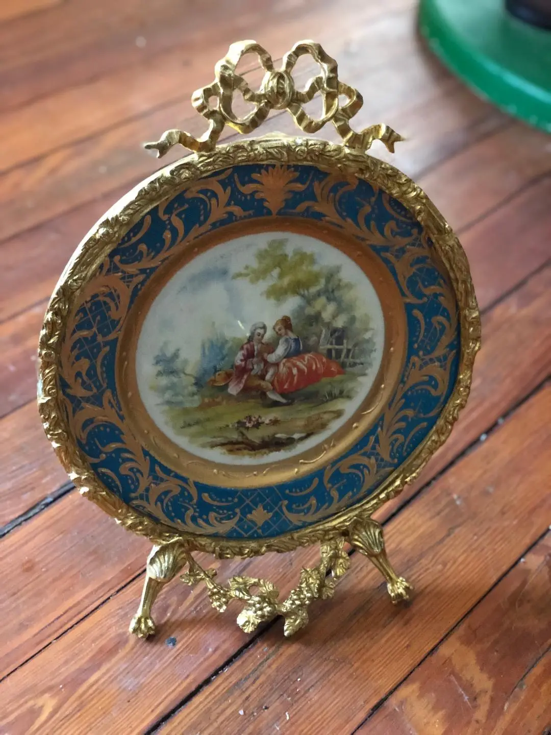 Round Porcelain And Bronze Plate 1