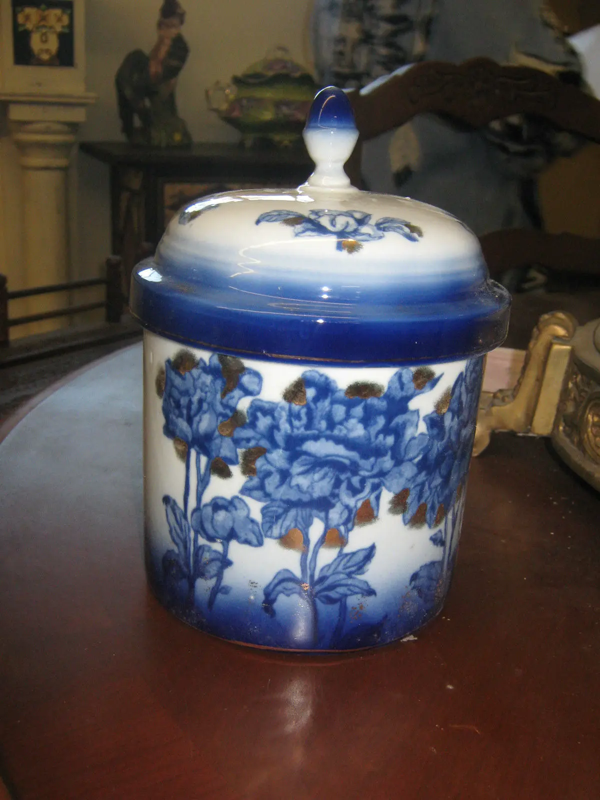 Porcelain - Vintage Style Cookie Jar 1