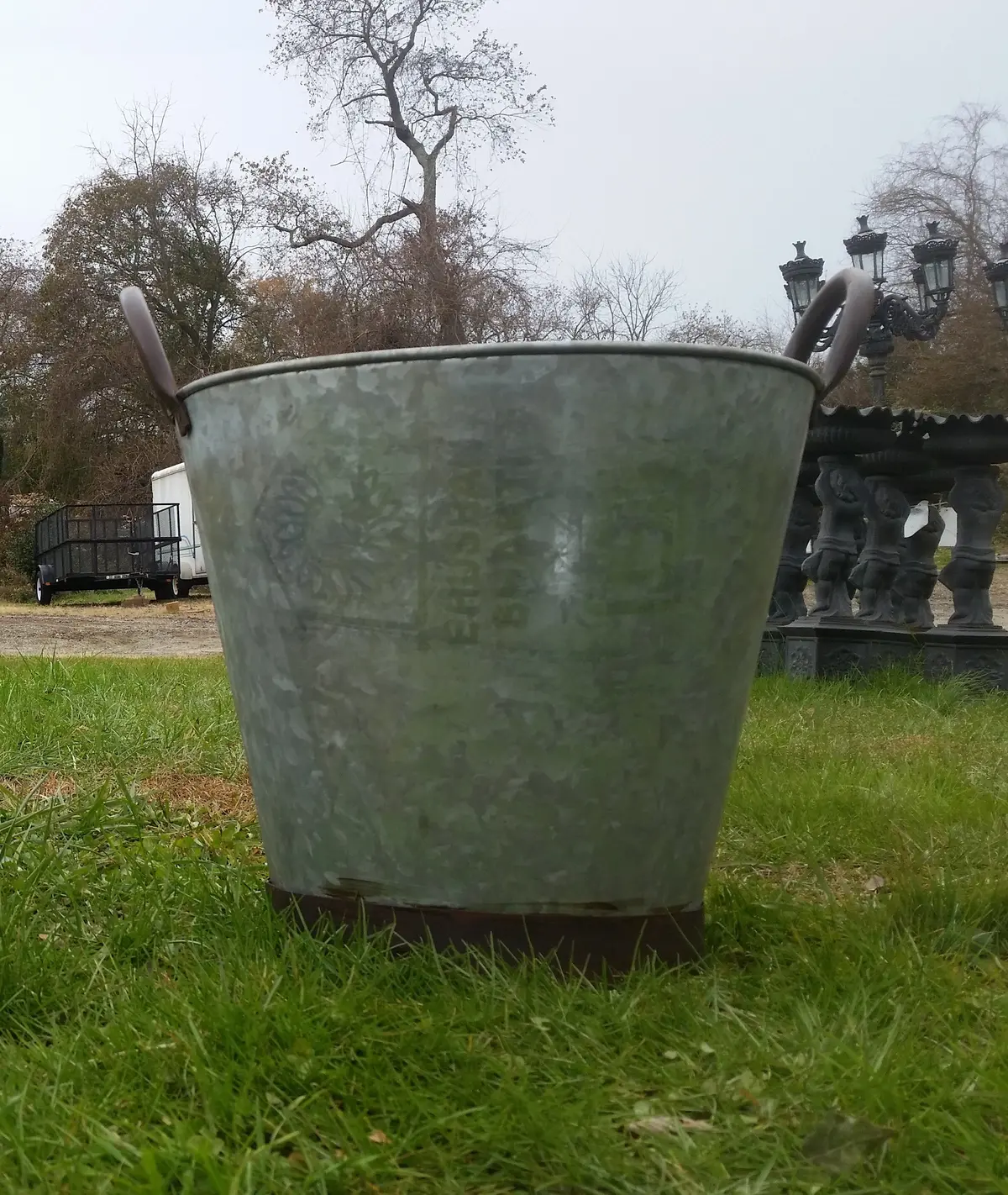 Metal Tin - Large Galvanized Metal Bucket With Handles 1