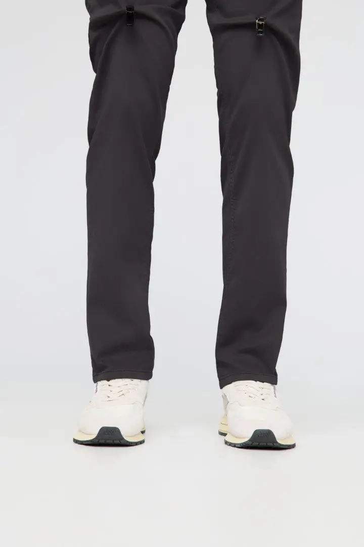 No Sweat Essential Pant (Men's) 3
