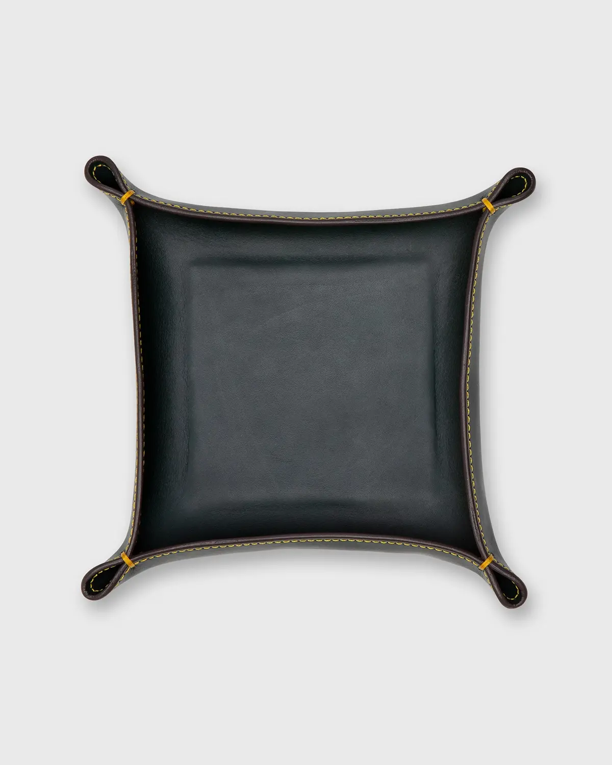 Medium Tray In Bottle Green Leather 1