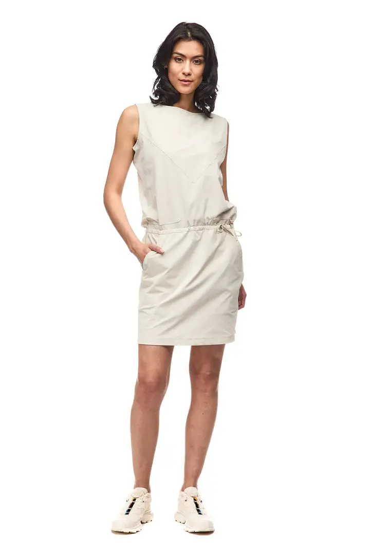 Laco V - Dress (Women's) 4