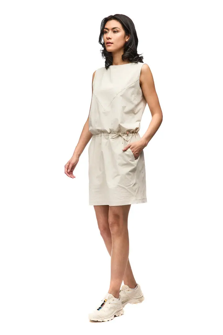 Laco V - Dress (Women's) 5