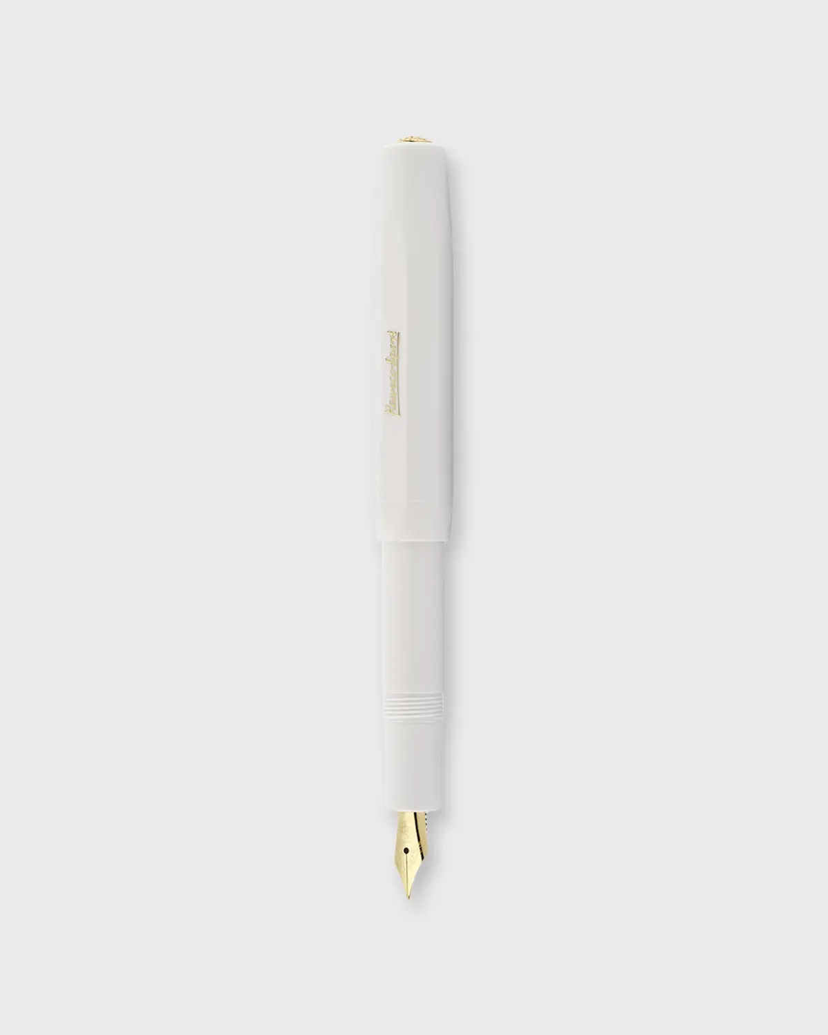 Classic Sport Fountain Pen In White 1