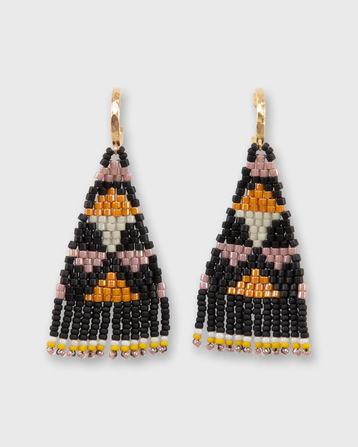 Taos Earrings In Black 1