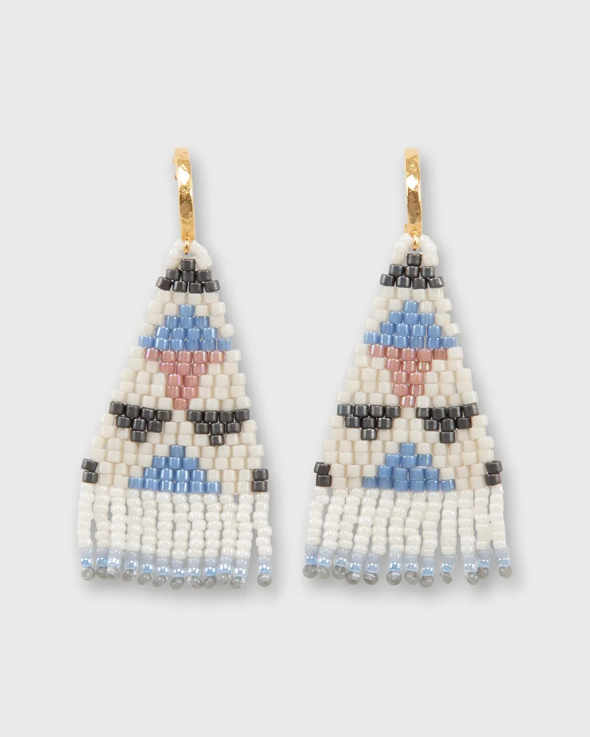 Taos Earrings In Cream 1