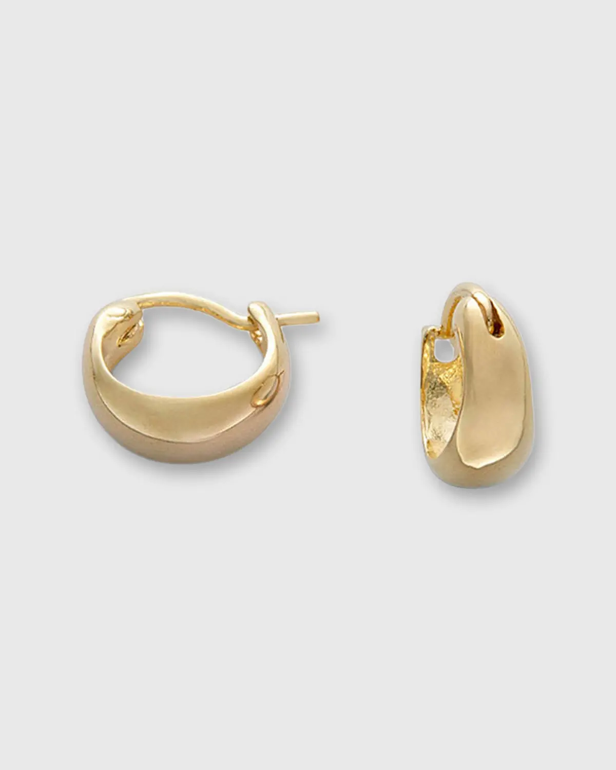 Small Huggie Hoop Earrings In Gold-Plated Brass 1