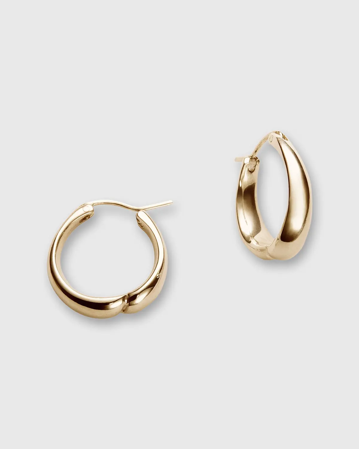 Dented Hoop Earrings In Gold-Plated Brass 1