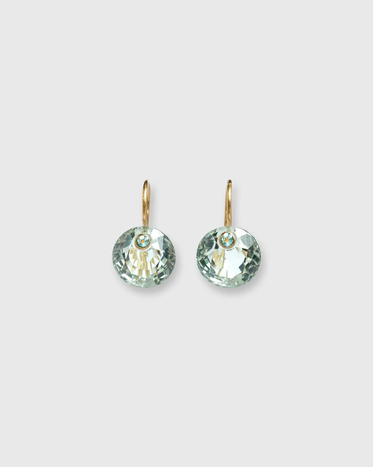 Small Round Gem Earrings In Green Quartz/Apatite 1