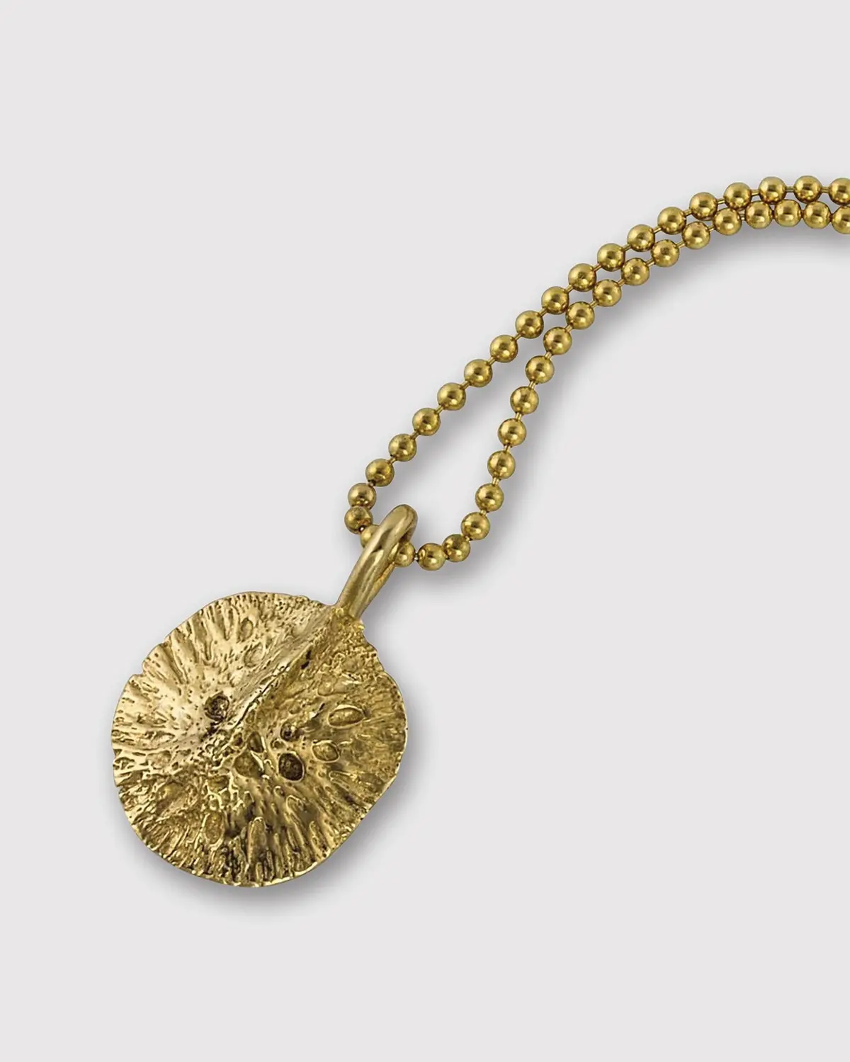 Alligator Scute Pendant Necklace In Vermeil 1