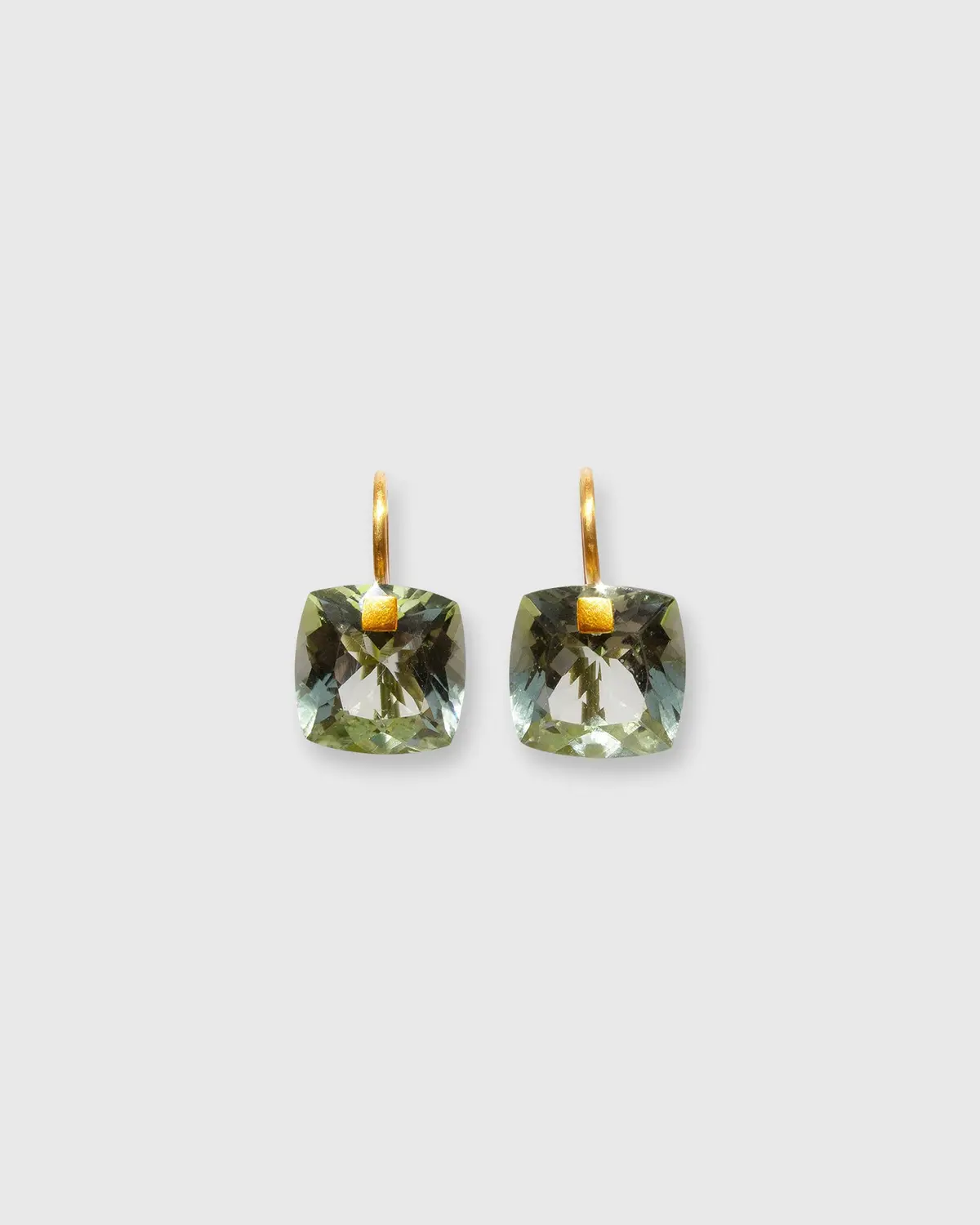 Small Summer Earrings In Green Quartz 1