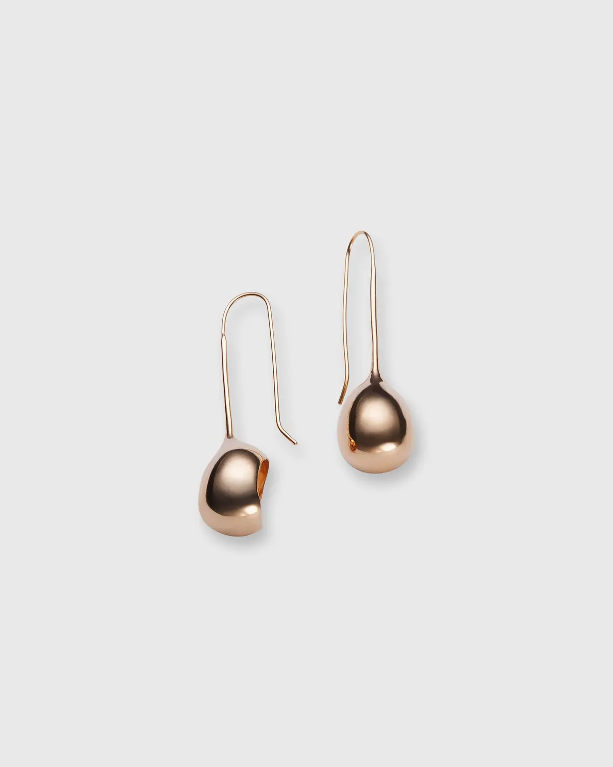 Long Egg Earrings In Gold 1