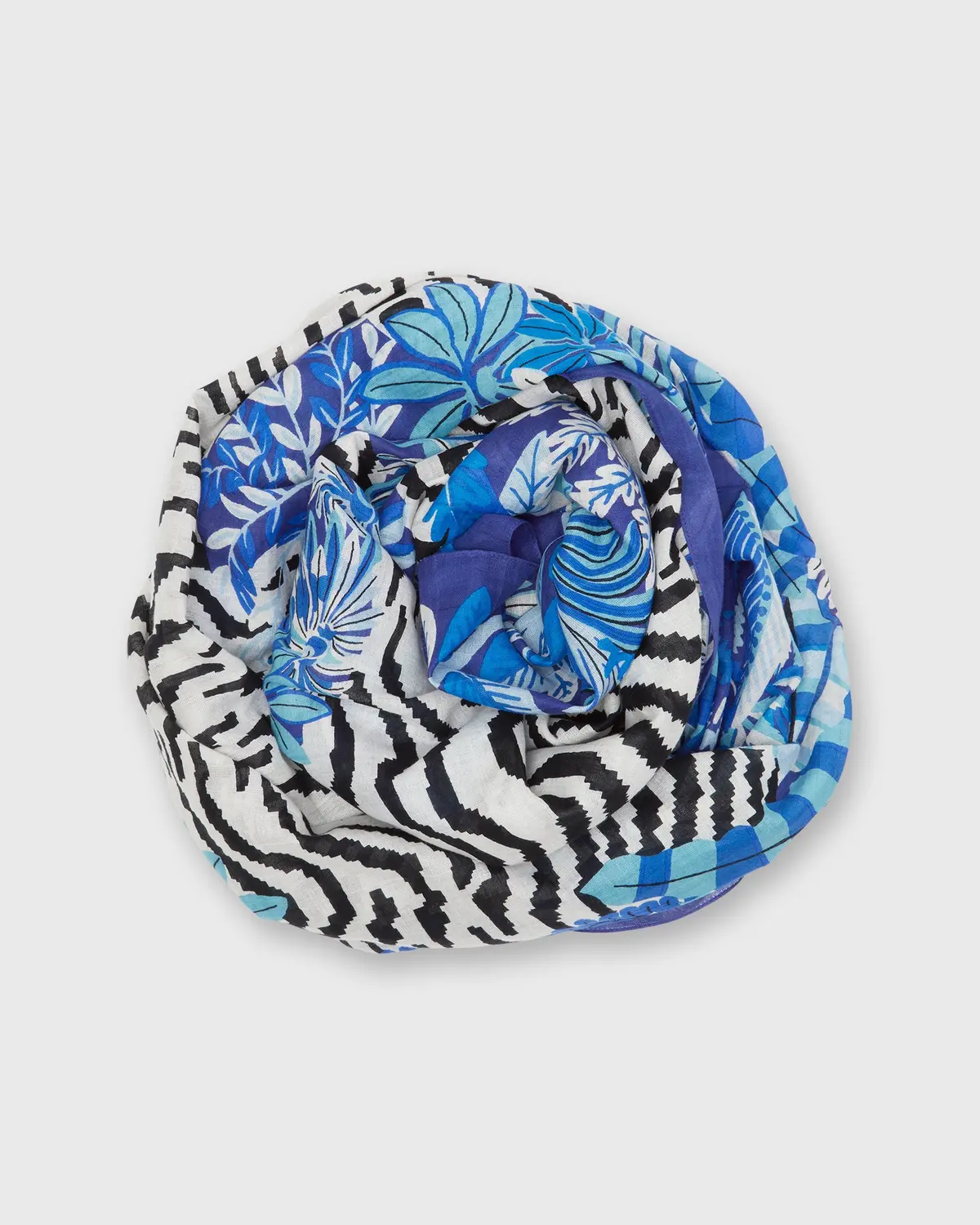Balkhach Scarf In Blue 1