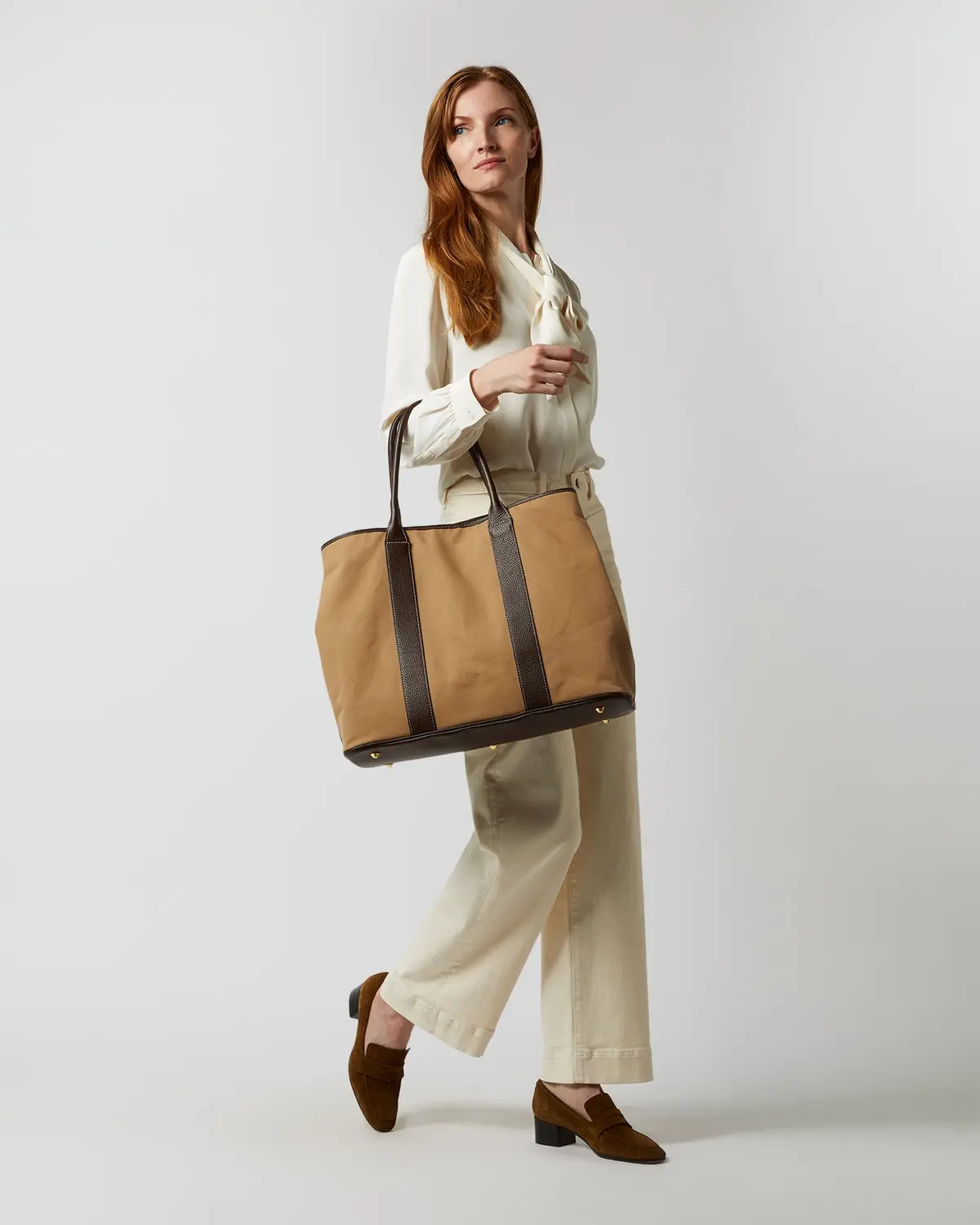 Weekend Tote In Khaki Canvas 2