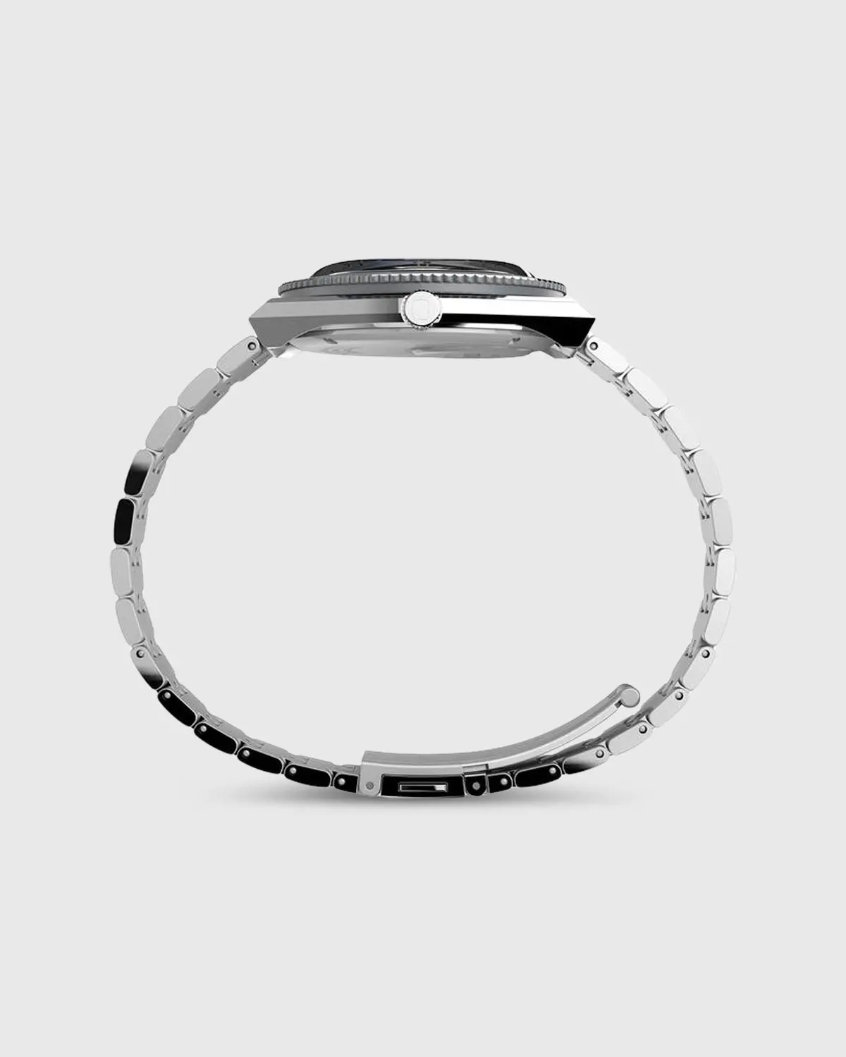 Q Timex Gmt Watch In Black/Blue 2