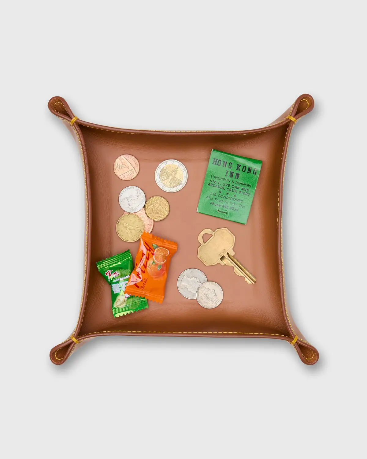 Medium Tray In Natural Leather 2
