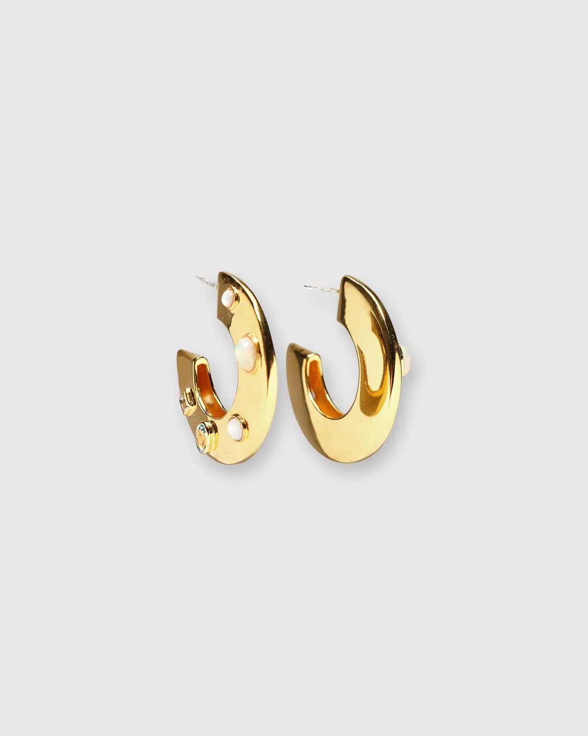 Saucer Hoop Earrings In Dotted Pearl 1