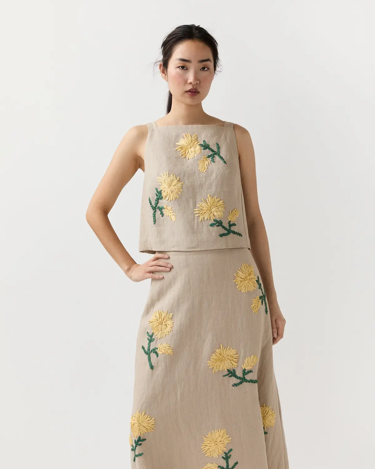 Square Gia Shell In Yellow/Flax Ribbon Embroidered Linen 3