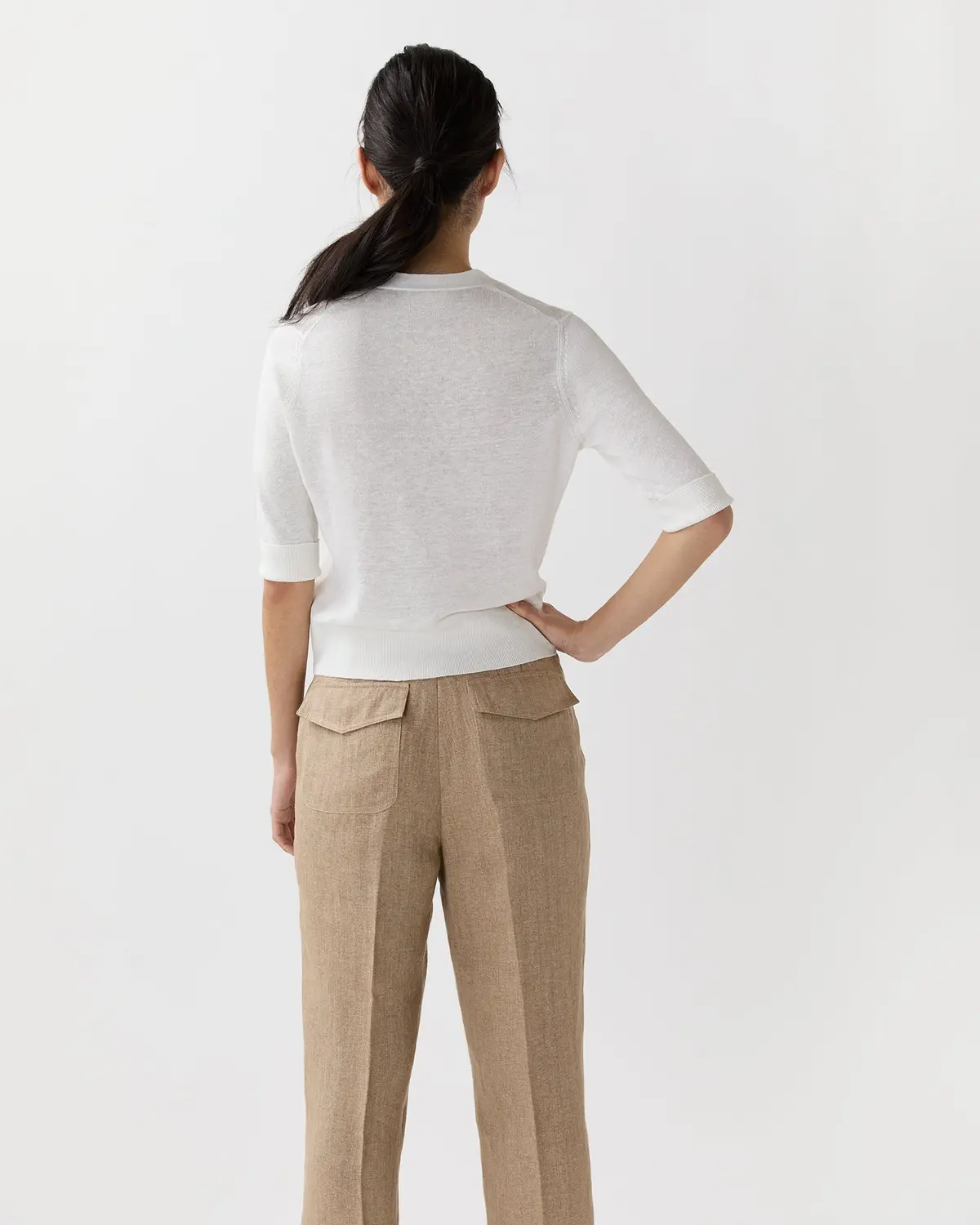 Short-Sleeved Rosie V-Neck Cardigan In Off White Linen 5