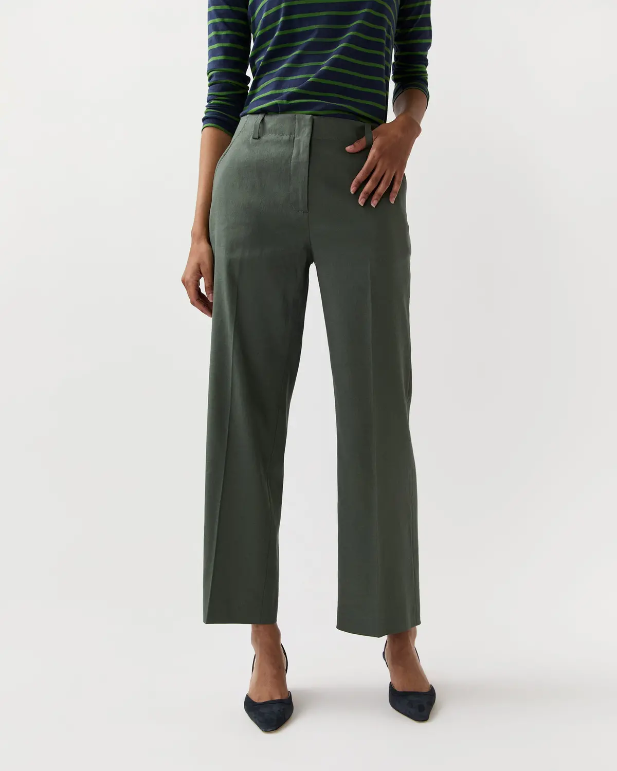 Frankie Cropped Pant In Olive Stretch Cotolino 2