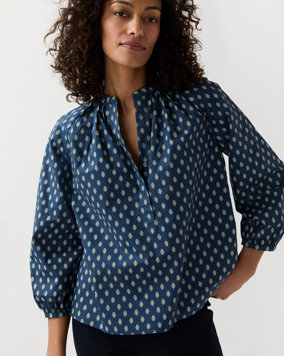 Sienna Top In Navy/Ivory Mazan Provençal Printed Poplin 1