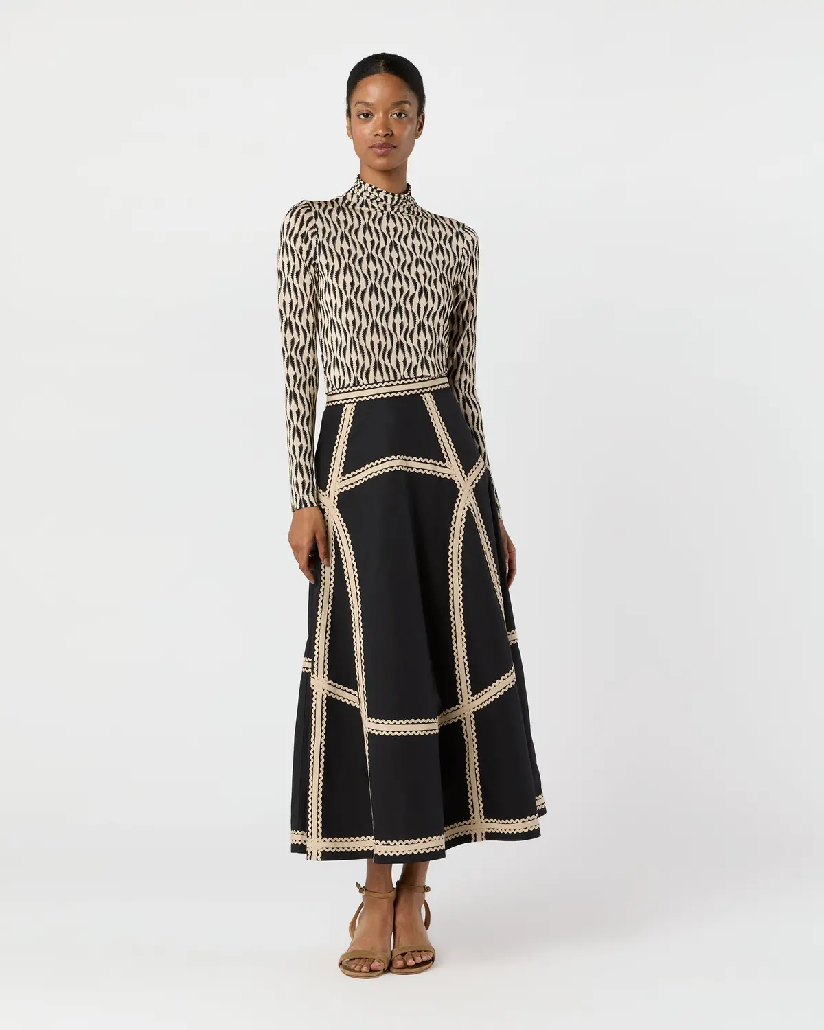 Norah Skirt In Noir 1