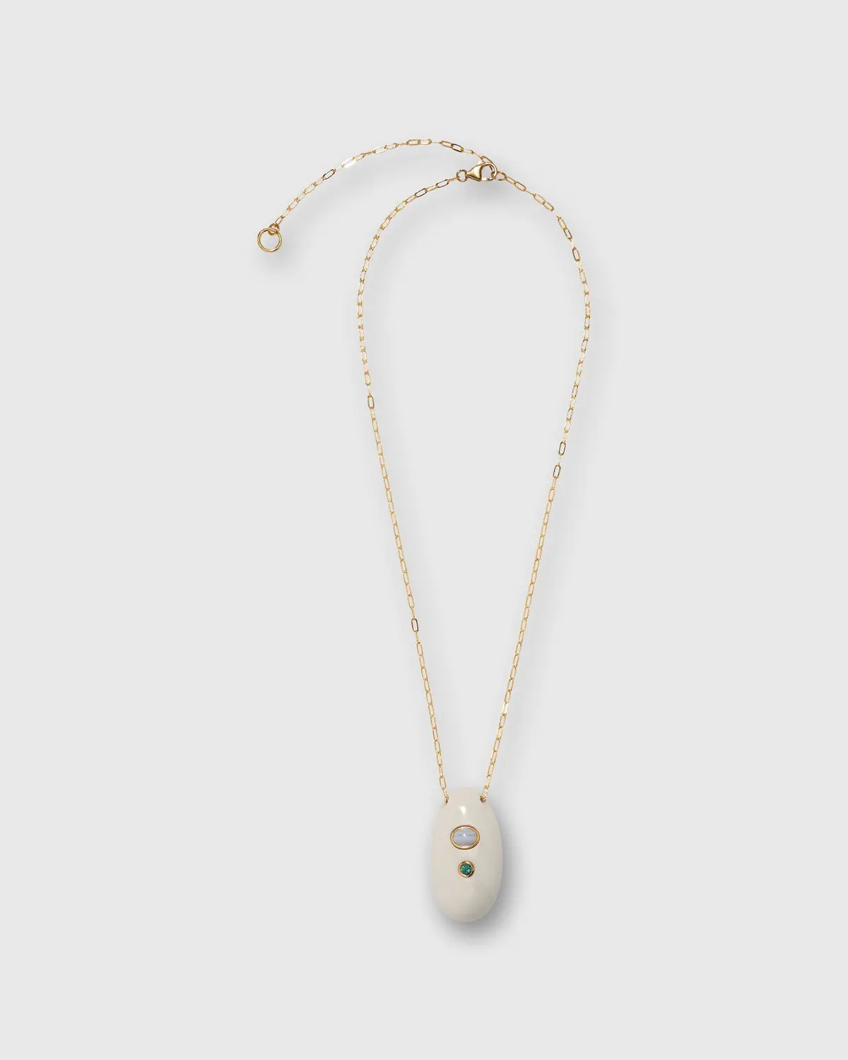 La Paz Pendant Necklace In White 1