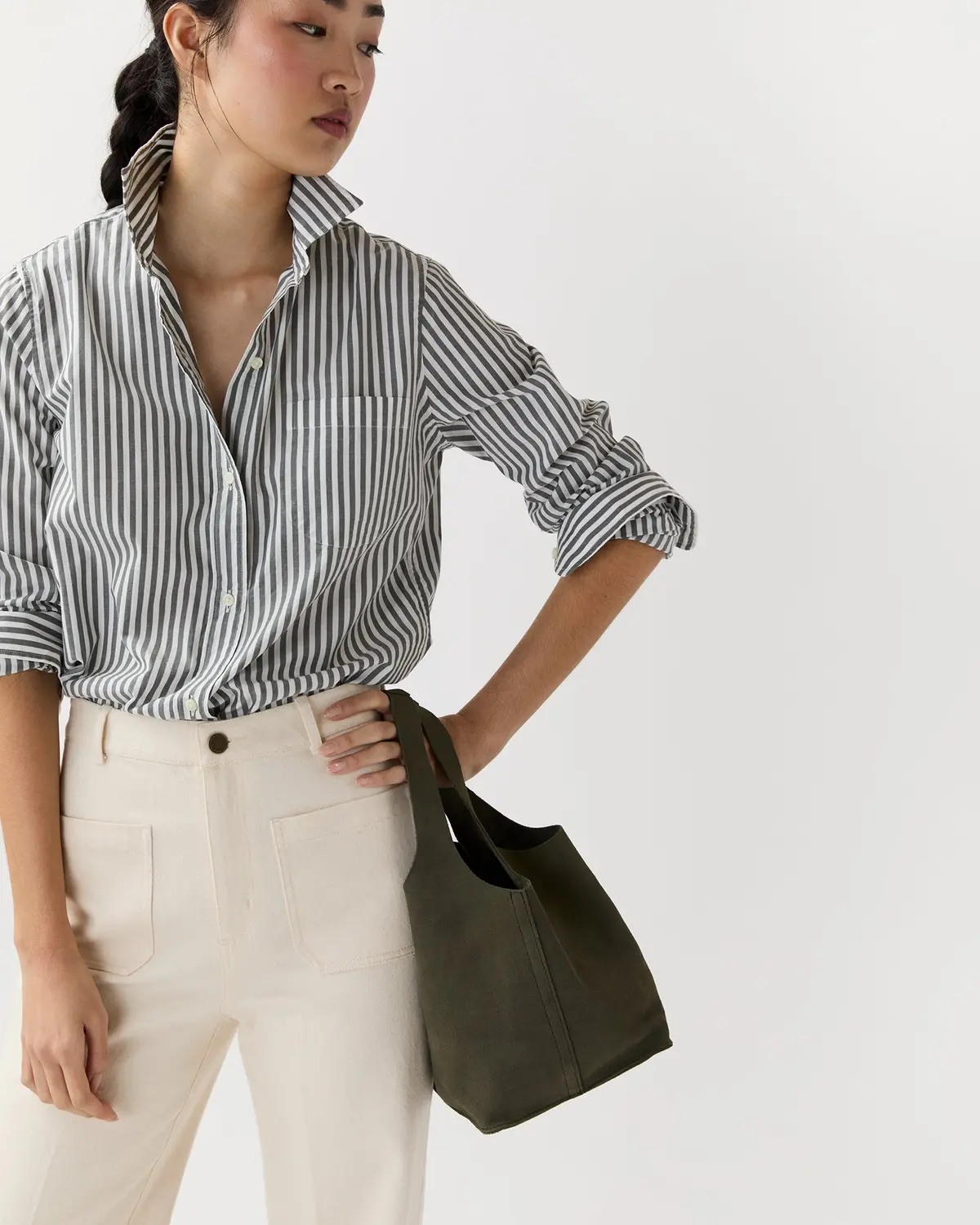Paola Bucket Bag In Olive Suede 1