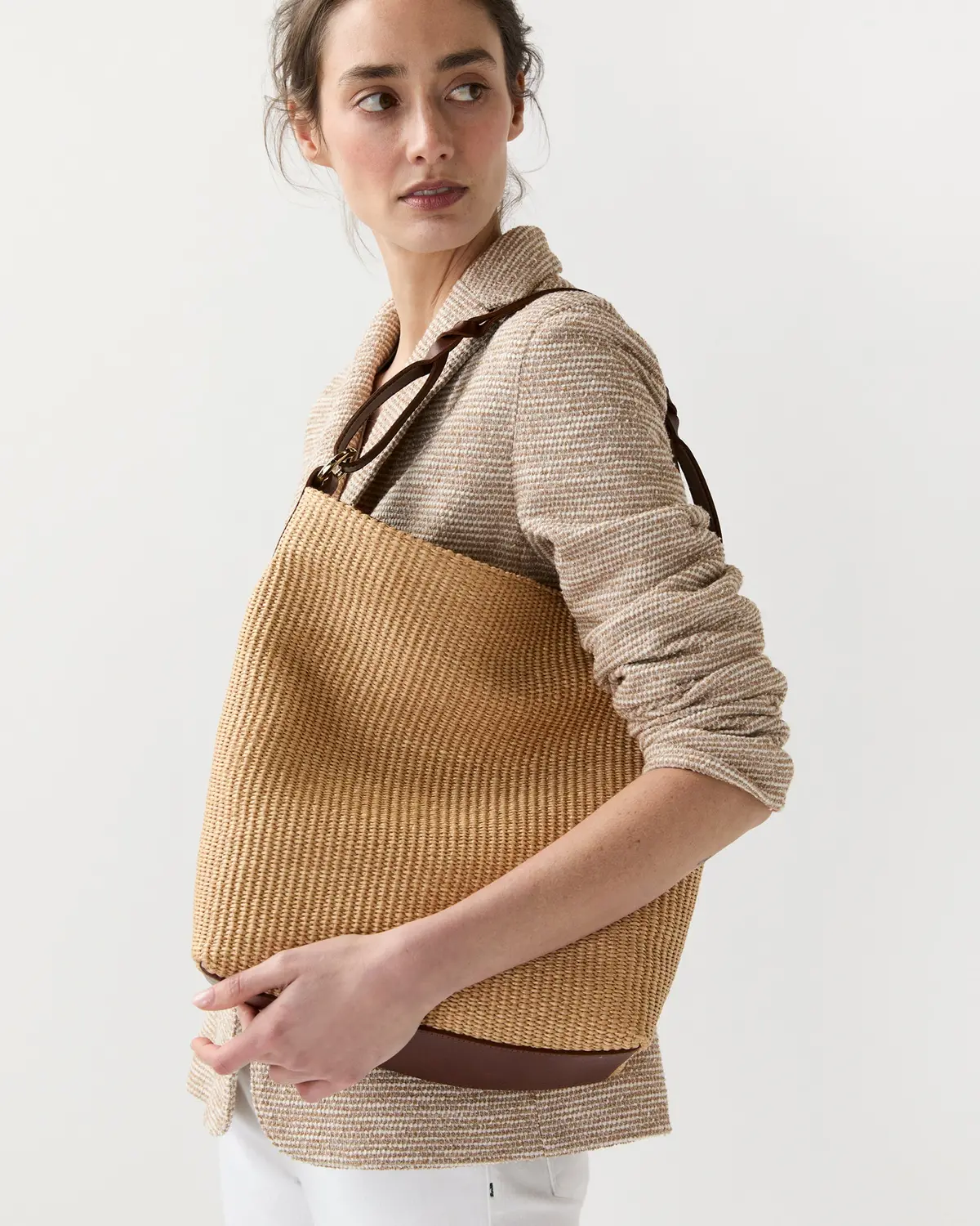 Large Hobo Bag In Natural Straw 1