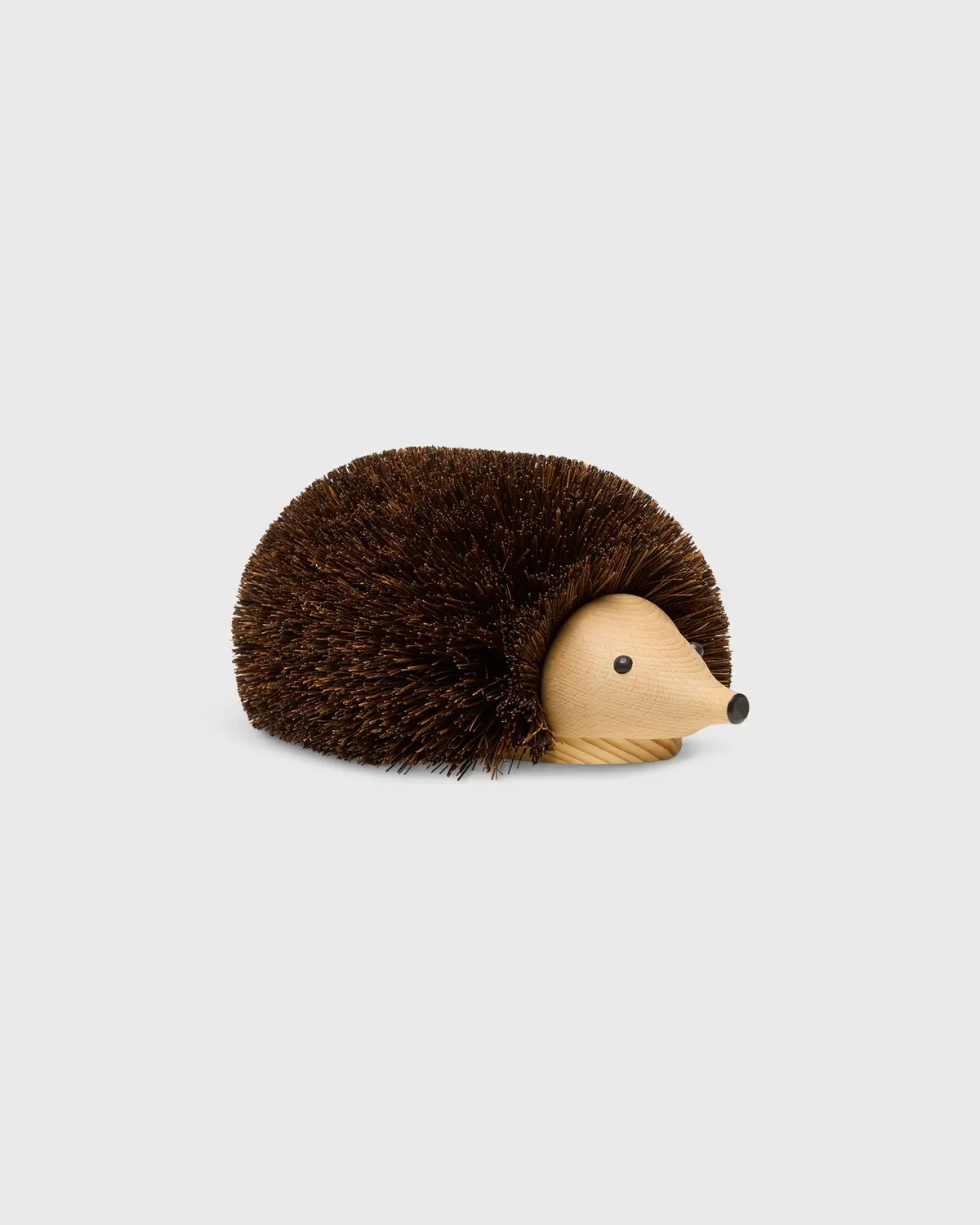 Shoe Cleaning Hedgehog In Oiled Beechwood 1