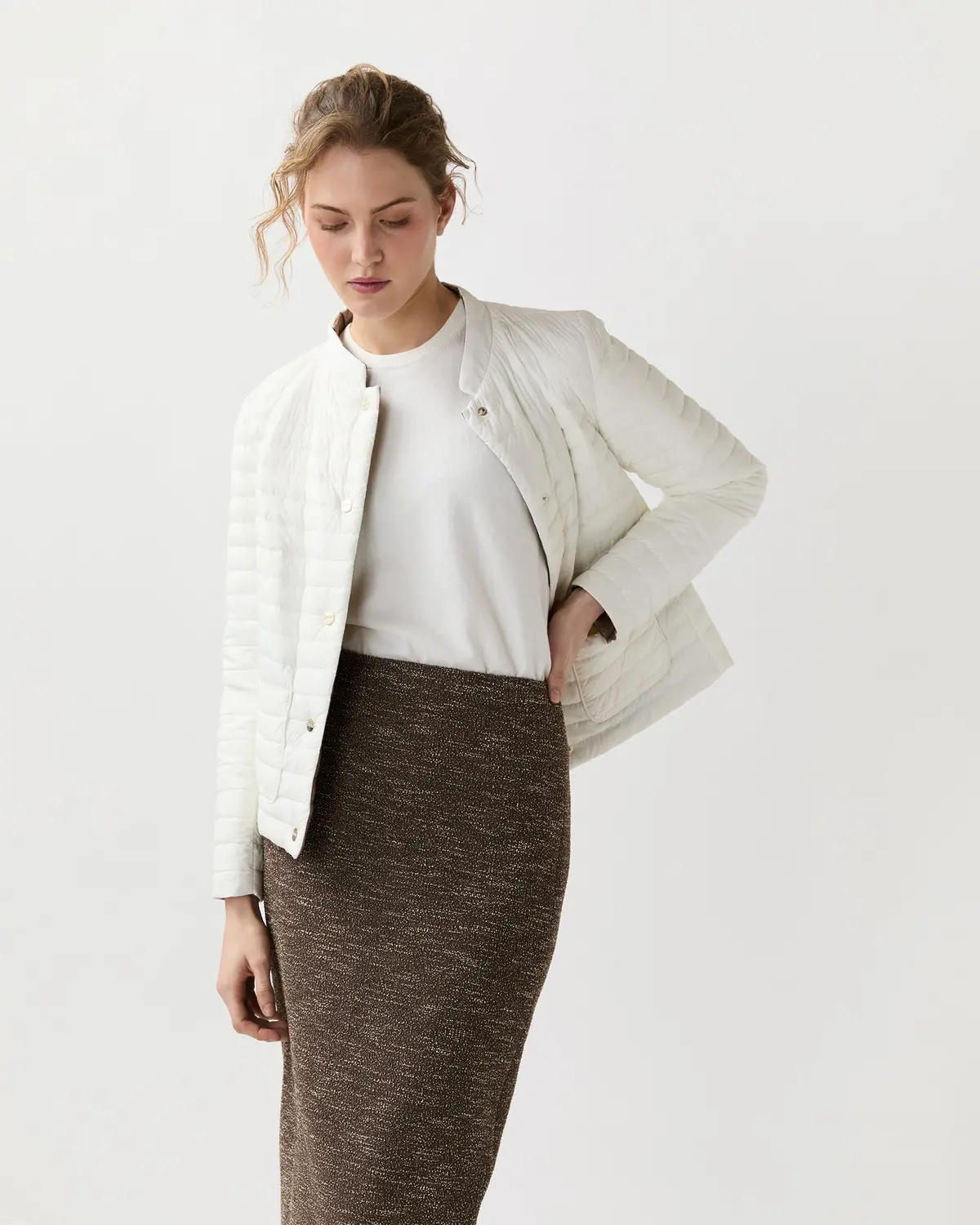 Matte/Shiny Reversible Short Jacket In White 3