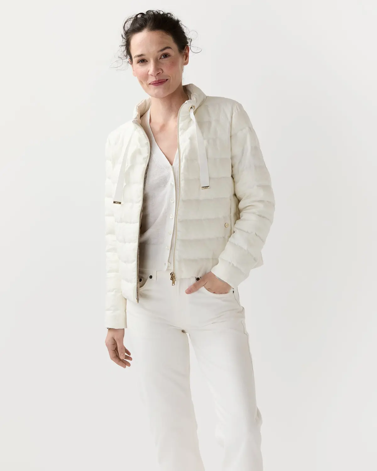 Linen Quilted Short Jacket In White 1