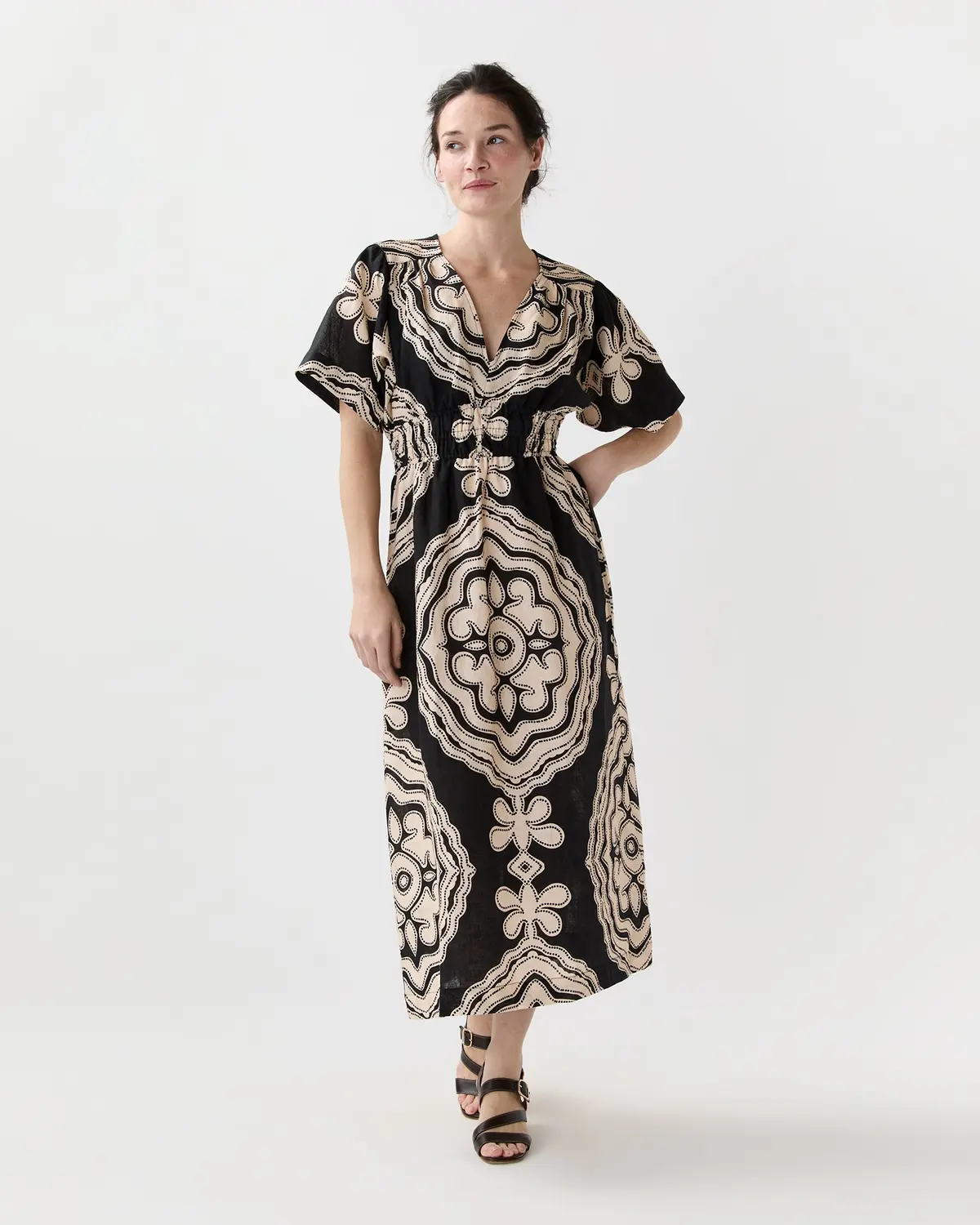 Hermona Plunge Dress In Niku Black 1