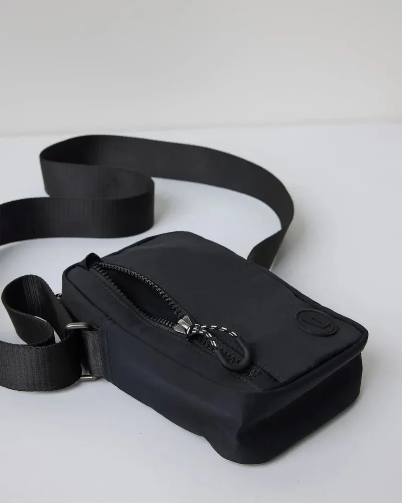 All Around Crossbody - Vw828 2