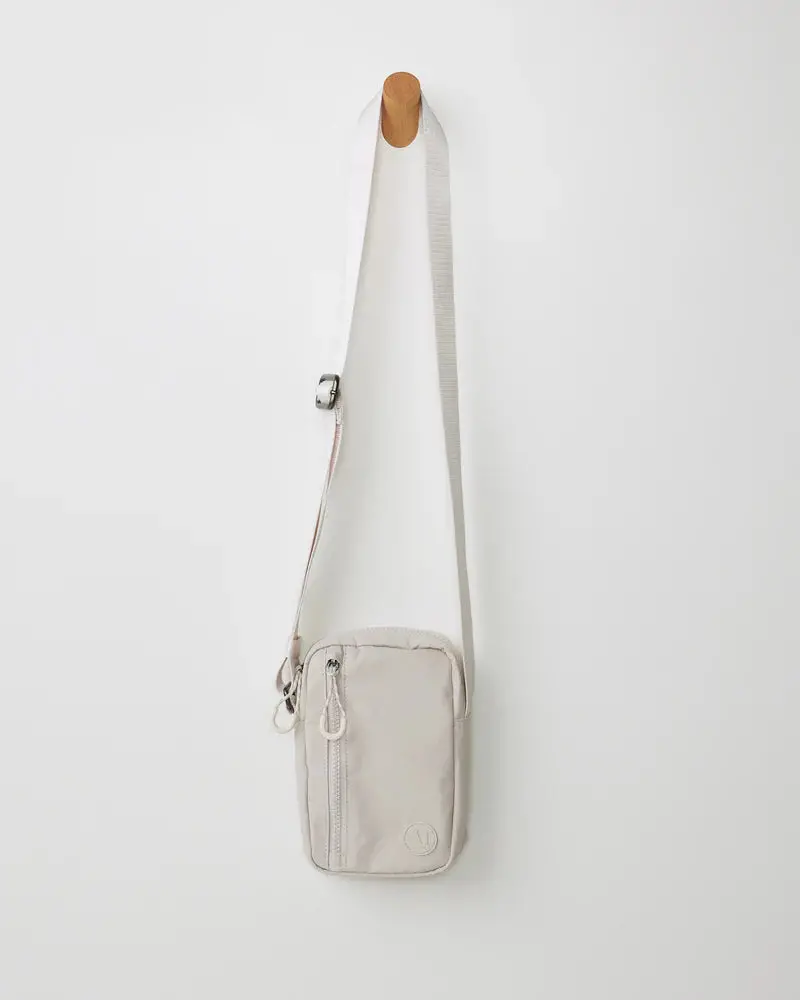 All Around Crossbody - Vw828 2